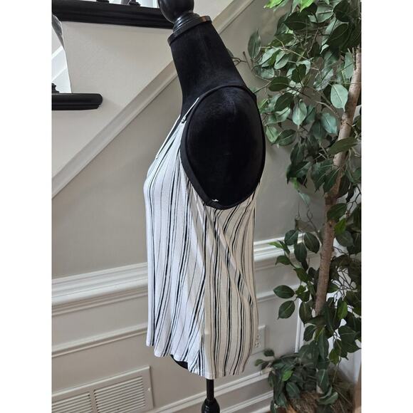 Candie's Blouse Top Women M White Black Striped Rayon Stretch V Neck Sleeveless - Picture 11 of 11